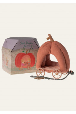 Pumpkin carriage mouse