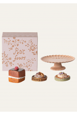 Petits fours, gateaux et présentoir